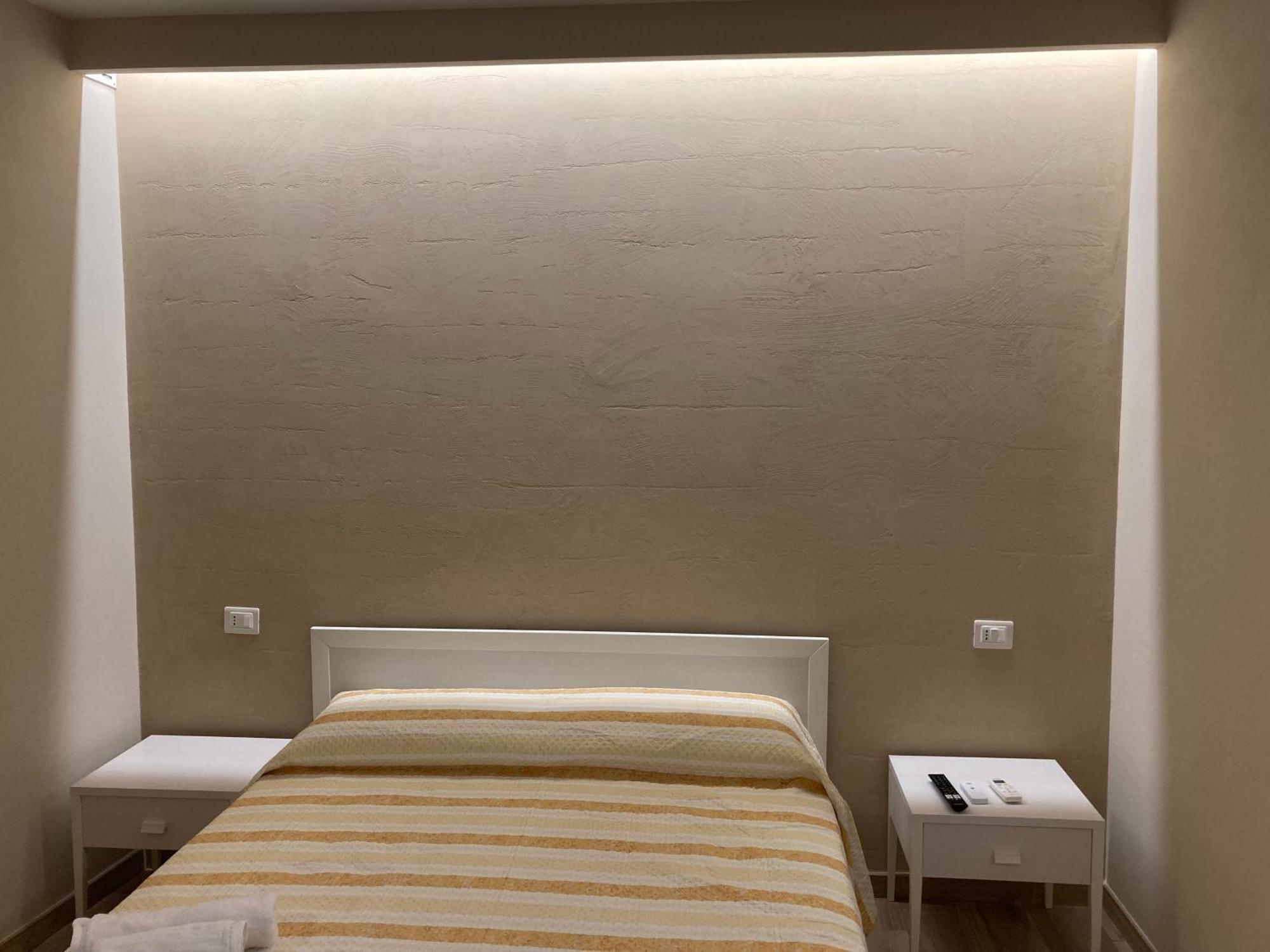 Ferienwohnung Residenza Ferdinando - 40M Dal Mare Pizzo  Exterior foto